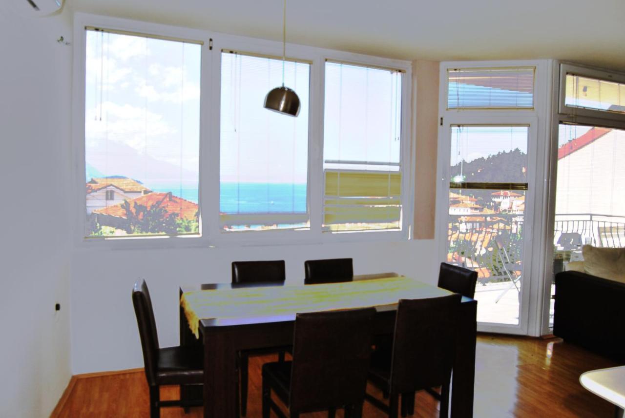 Lake View Apartment Ohrid Ngoại thất bức ảnh